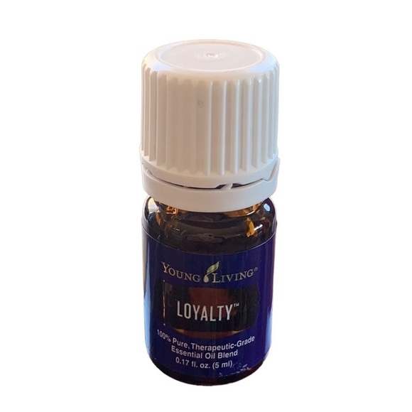 Young Living Loyalty Essential Oil 5ml NWT - Picture 2 of 4